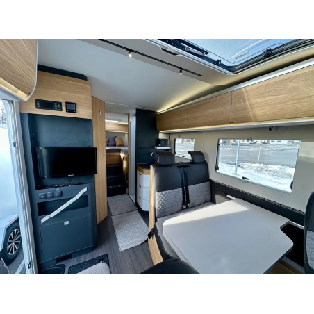 Adria Coral Plus 670 SL