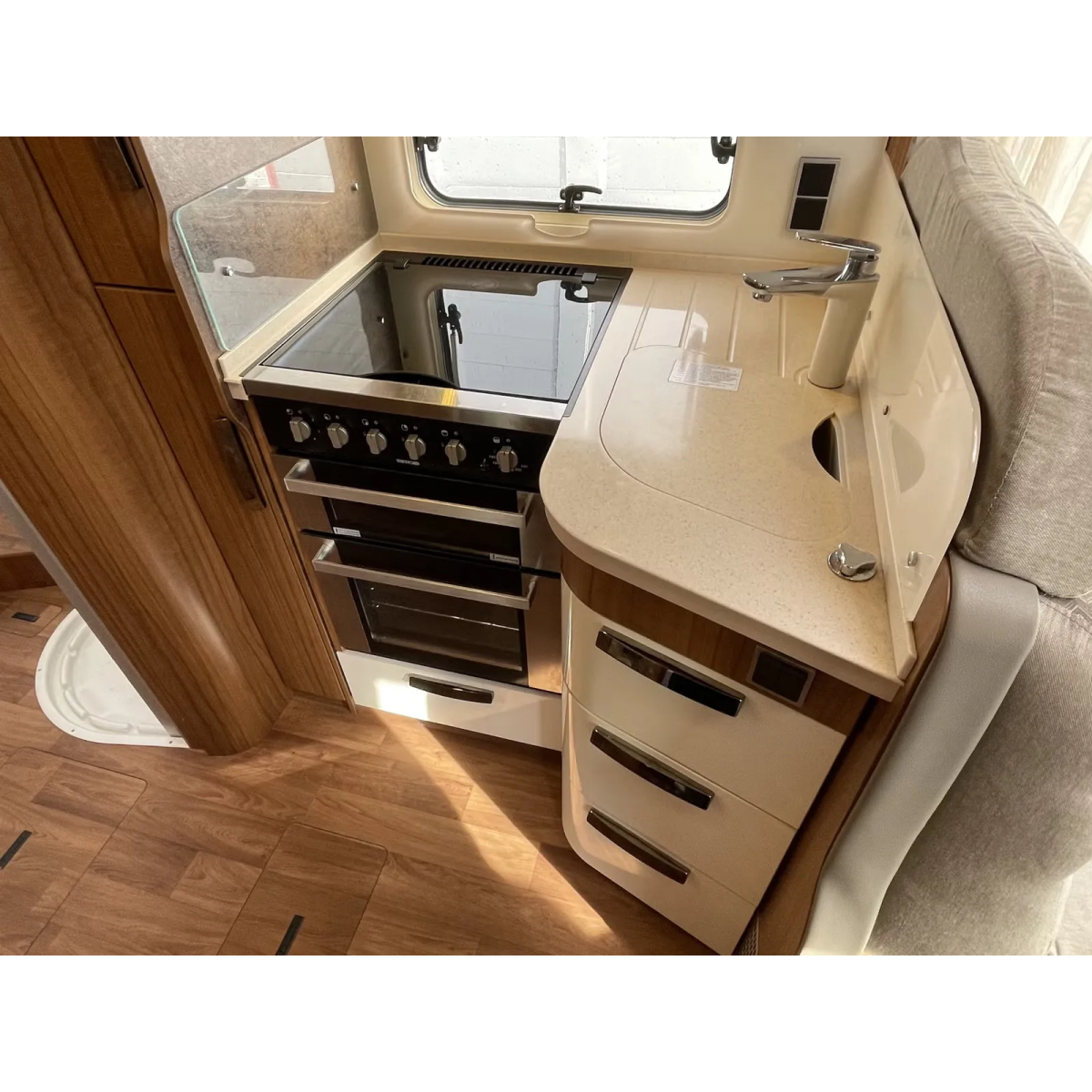 Hymer B 708 PL Premium Line
