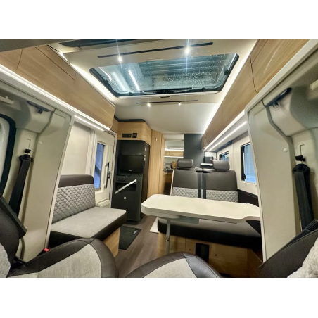 Adria Coral Plus 670 SL