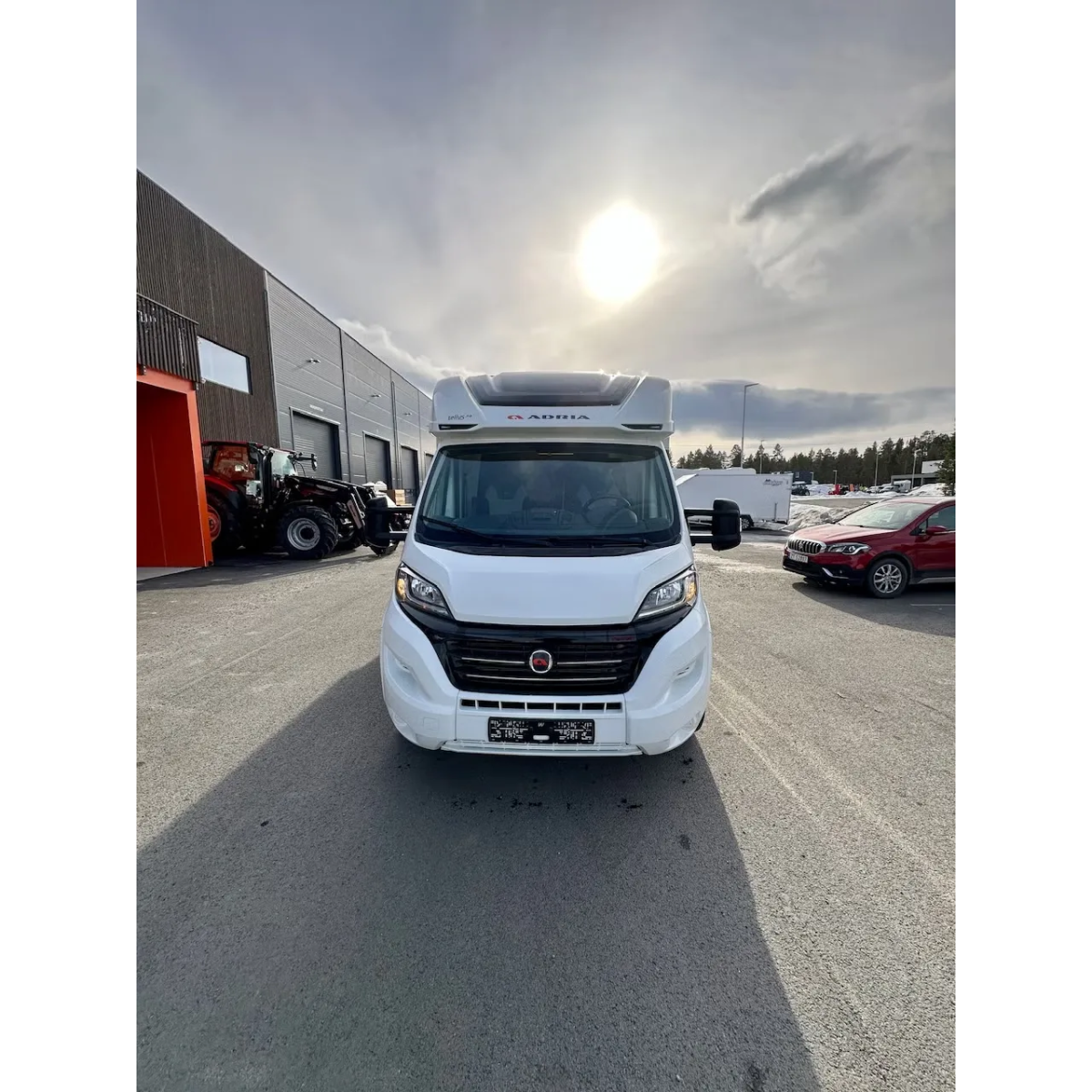 Adria Coral Plus 670 SL