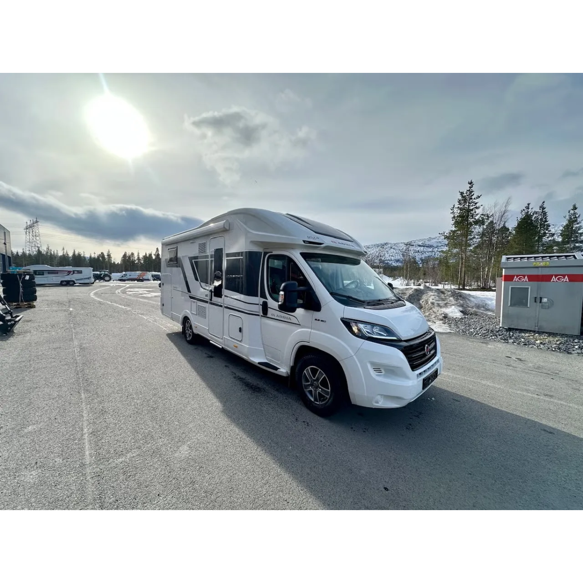 Adria Coral Plus 670 SL