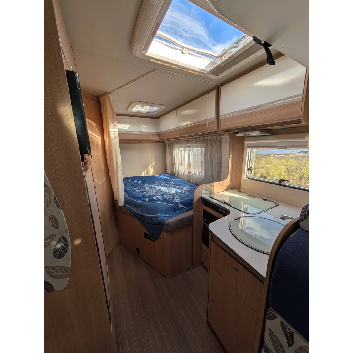 Sunlight T64