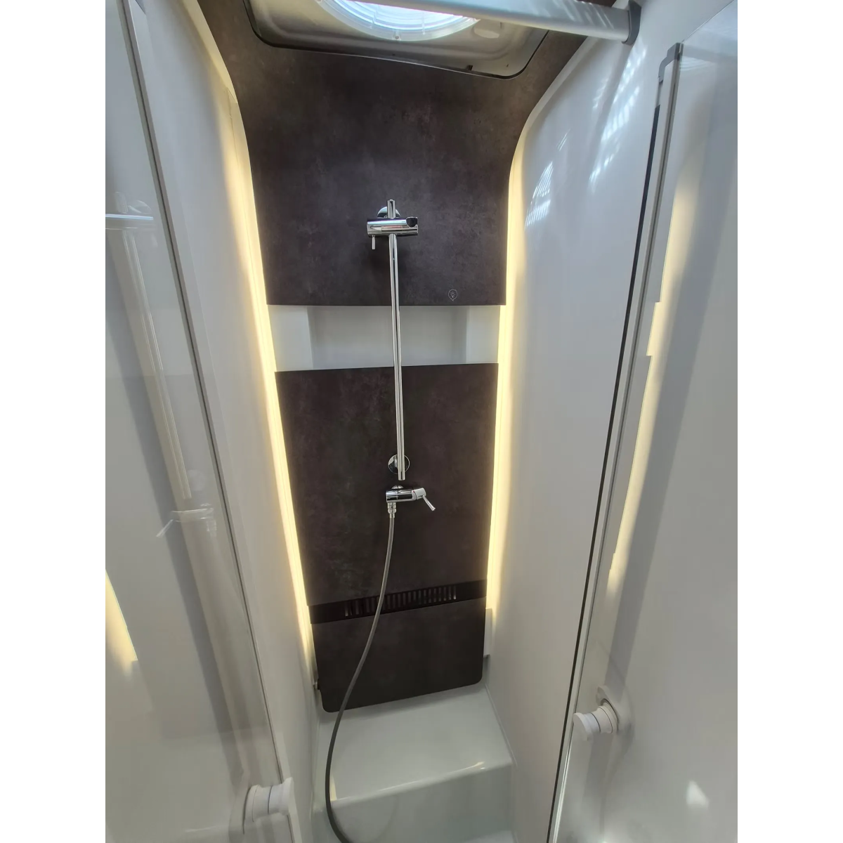 Adria Coral 670 SL SUPREME ALDE