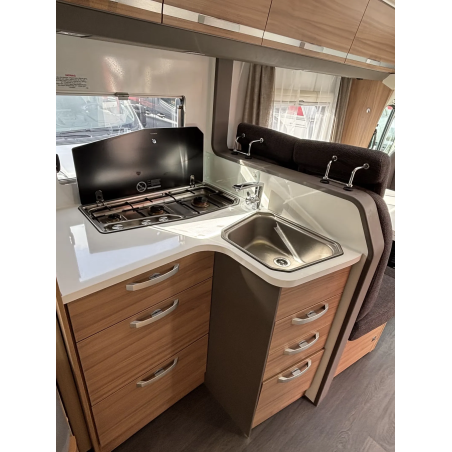 Adria Coral 670 SLT