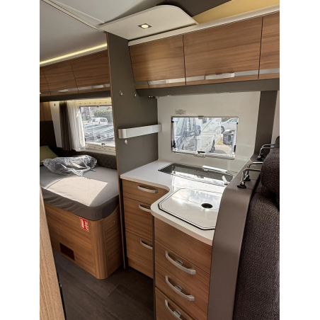 Adria Coral 670 SLT