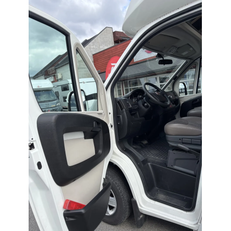 Adria Coral 670 SLT