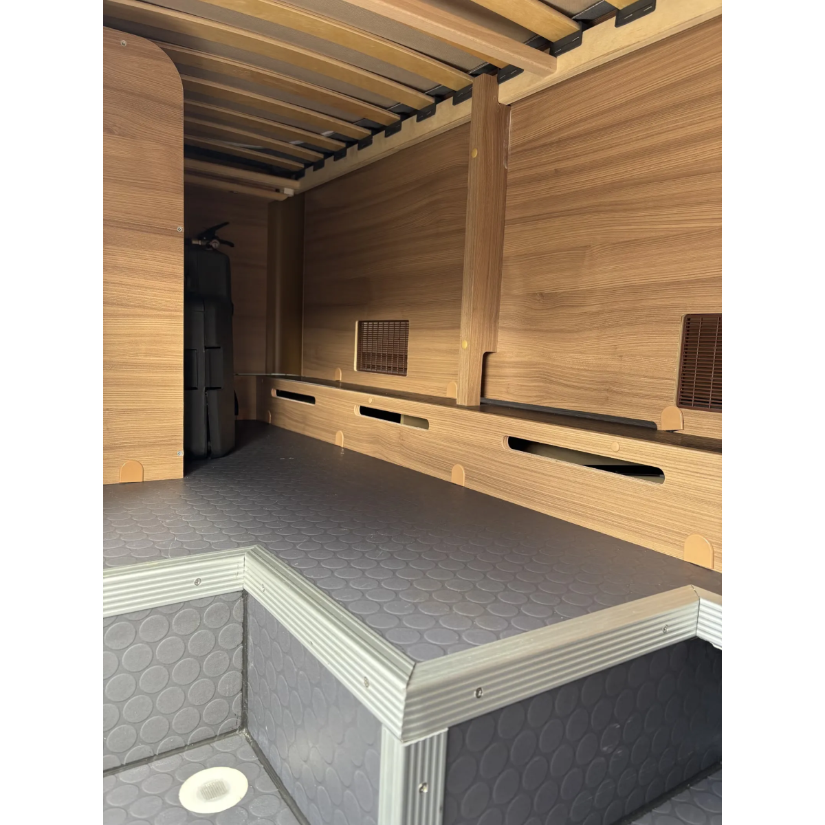 Adria Coral 670 SLT