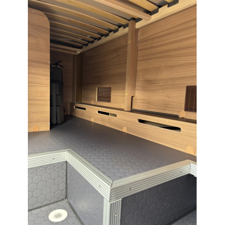 Adria Coral 670 SLT