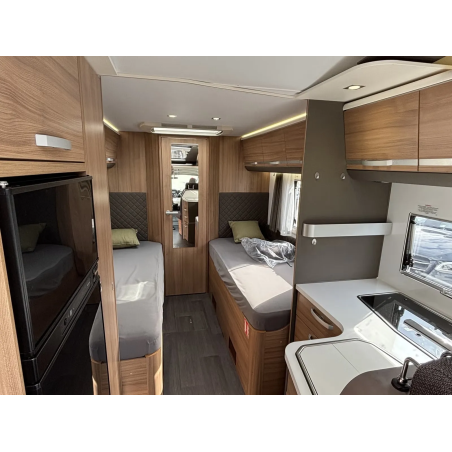 Adria Coral 670 SLT