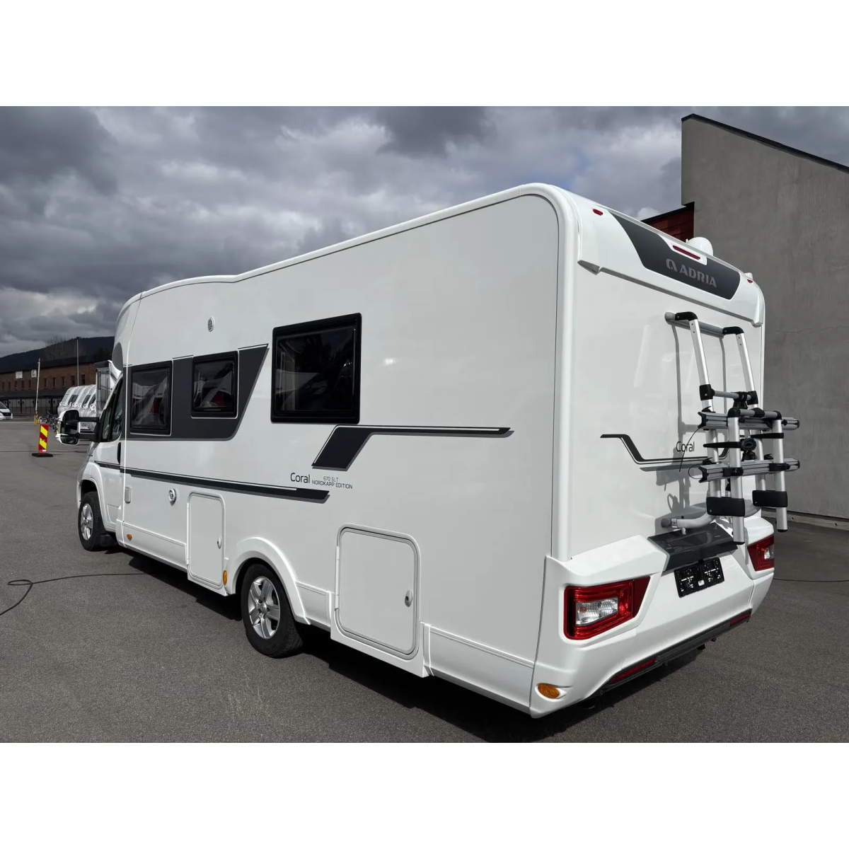 Adria Coral 670 SLT