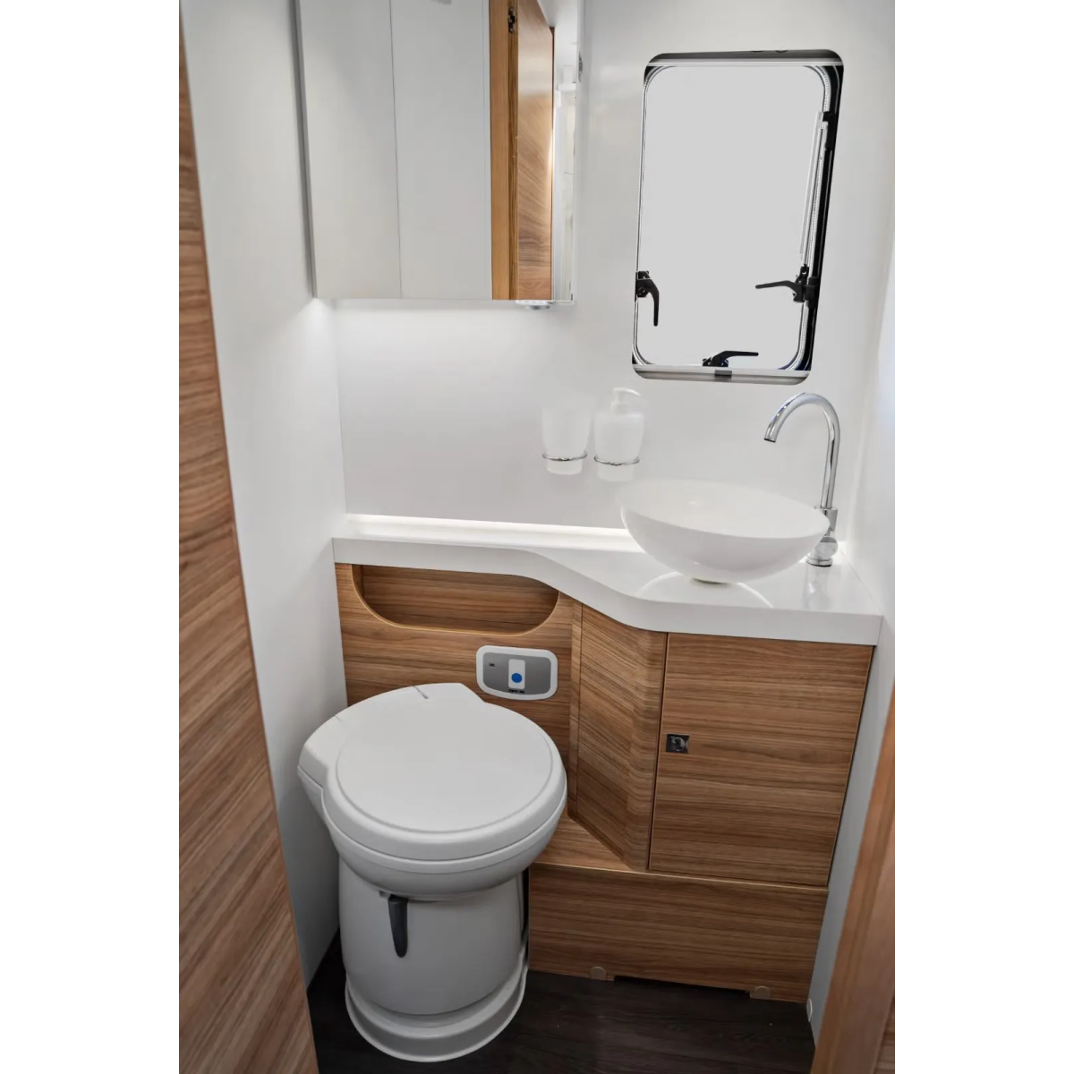 Adria SONIC SUPREME I 710 SL
