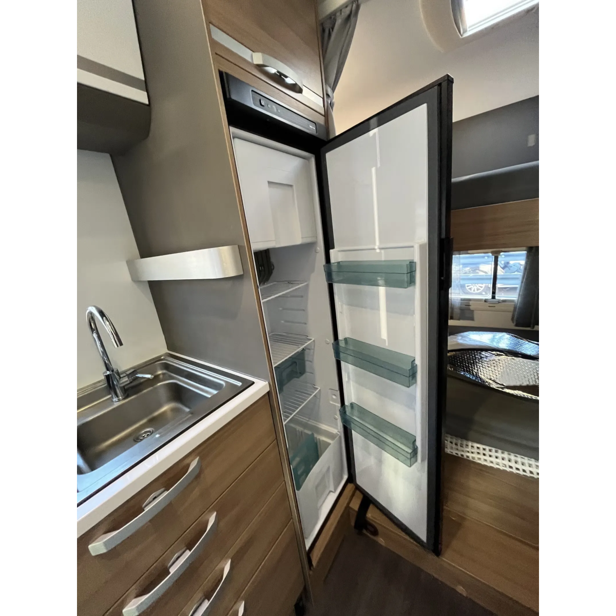 Adria CORAL XL A 670 DK