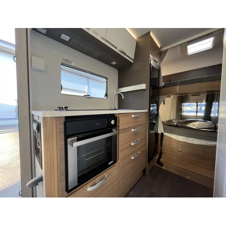 Adria CORAL XL A 670 DK