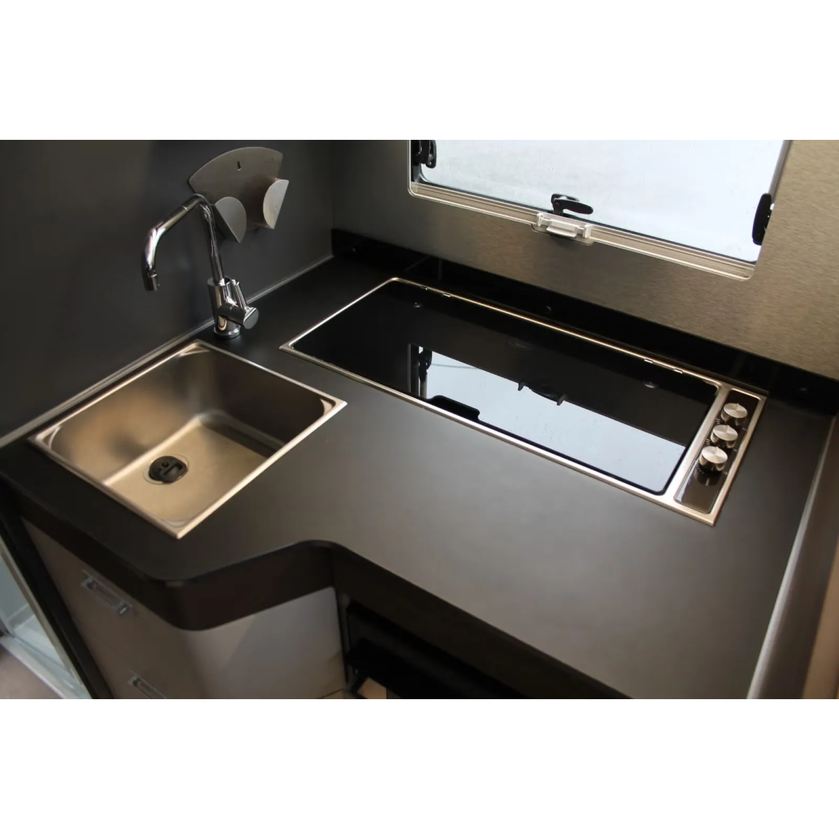 Adria Coral 670 SL 2.3 160 hk