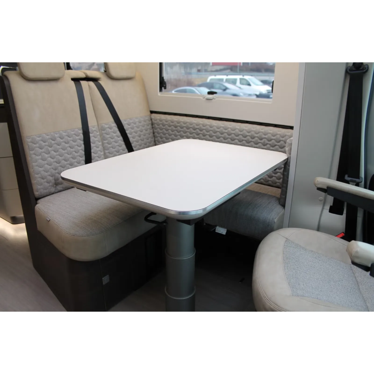 Adria Coral 670 SL 2.3 160 hk