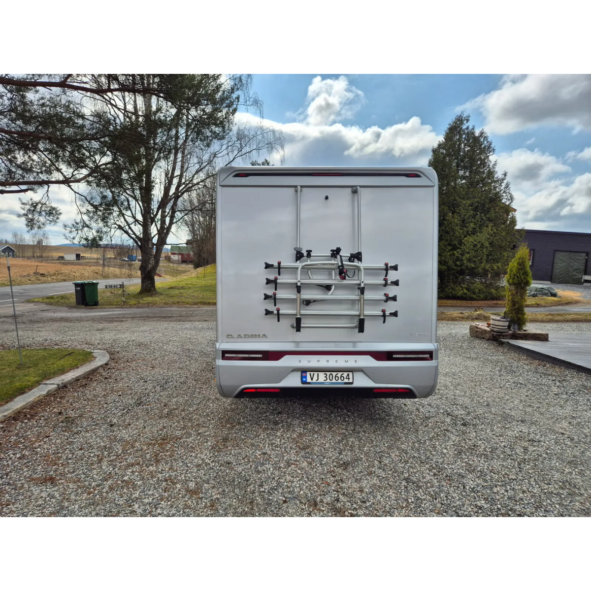 Adria Matrix 670 DL Supreme
