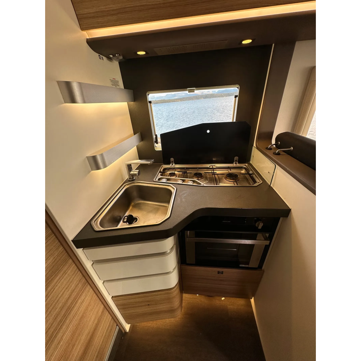 Adria Sonic Plus 700 SL
