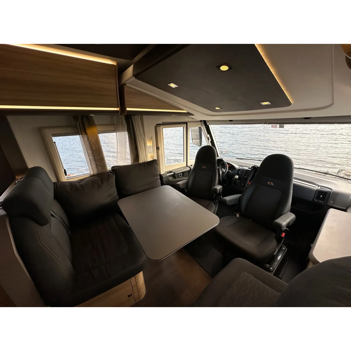 Adria Sonic Plus 700 SL
