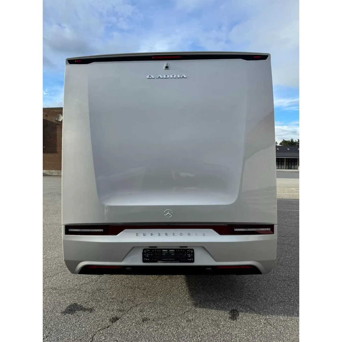 Adria Super Sonic 890 LL